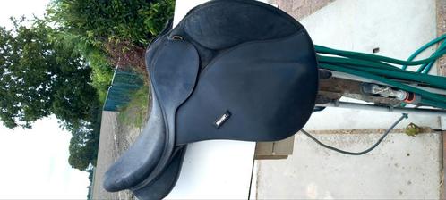 Wintec Pro spring(jump) zadel 17inch, Dieren en Toebehoren, Paarden en Pony's | Zadels, Zo goed als nieuw, Springen, Ophalen of Verzenden