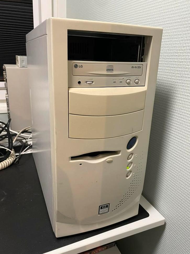 Vintage PC AMD Ahtlon 7750 Dual-Core / 2GB RAM / 120GB hdd, Computers en Software, Vintage Computers, Ophalen of Verzenden