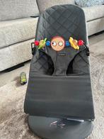 BabyBjörn Wipstoel + Speelboog – Zwarte uitvoering, Ophalen of Verzenden, Zo goed als nieuw