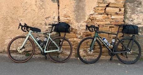 Te huur - Tailfin Aeropack (Cargo) Alu of carbon, Fietsen en Brommers, Fietsaccessoires | Bagagedragers, Zo goed als nieuw, Ophalen of Verzenden
