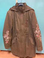 Mooie warme parka met details, Ophalen of Verzenden, Gedragen, Maat 38/40 (M), Groen