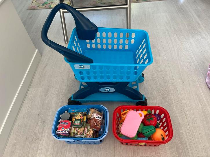 Speelgoed winkelwagentje met vele extra’s, Kinderen en Baby's, Speelgoed | Speelkeukens, Zo goed als nieuw, Kunststof, Ophalen