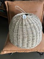 Light en living rotan lamp groot, Huis en Inrichting, Lampen | Hanglampen, Ophalen, Nieuw, Minder dan 50 cm