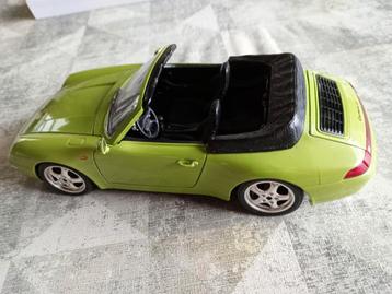 Burago model auto 1/18 beschikbaar voor biedingen