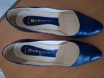Blauw leren schoenen, Ophalen of Verzenden, Zo goed als nieuw, Blauw
