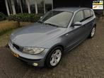 BMW 1-serie 116i AIRCO/BC/ELEK PACK/LMV APK+NAP, 1596 cc, Gebruikt, Zwart, 4 cilinders