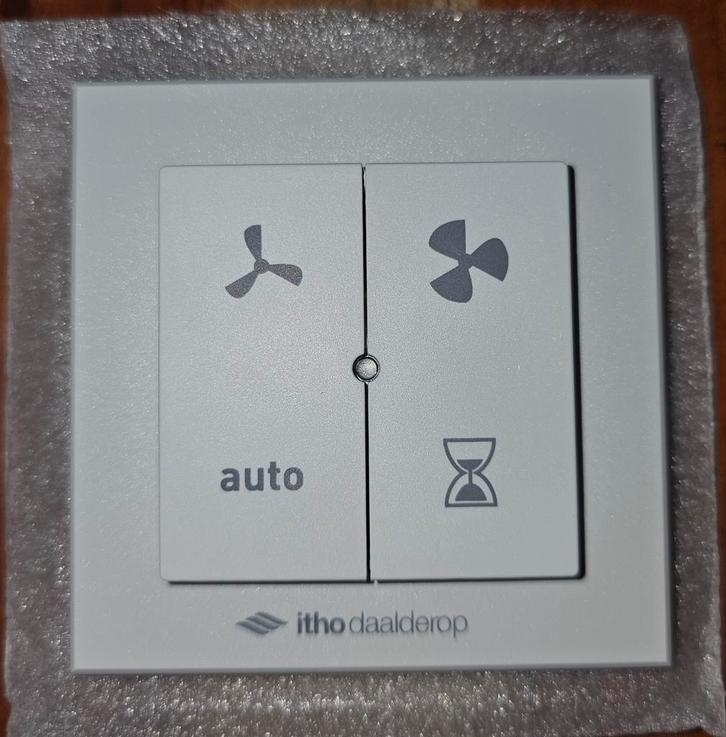 ITHO RFT N-auto afstandsbediening, Doe-het-zelf en Verbouw, Ventilatie en Afzuiging, Zo goed als nieuw, Ventilator en Afzuiger