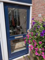 Twee mooie blauwe buiten deuren nu te koop., Doe-het-zelf en Verbouw, Deuren en Horren, 80 tot 100 cm, Ophalen of Verzenden, 200 tot 215 cm