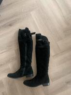 Zwarte echt Suède Laarzen Maat 39 nu voor 15.00 euro, Ophalen of Verzenden, Gedragen, Zwart, Hoge laarzen