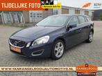 Volvo V60 1.6 T4 Summum, ACC, BLIS, trekhaak, xenon, leer, Voorwielaandrijving, 15 km/l, 4 cilinders, Handgeschakeld