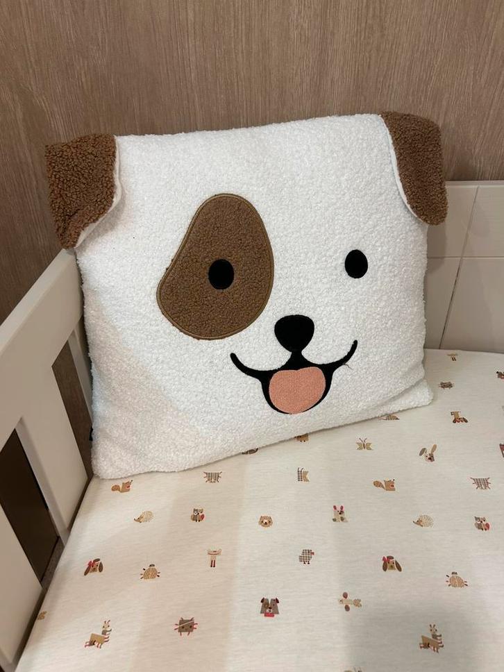 Zachte hondenkussen met oortjes, Kinderen en Baby's, Kinderkamer | Inrichting en Decoratie, Nieuw, Ophalen