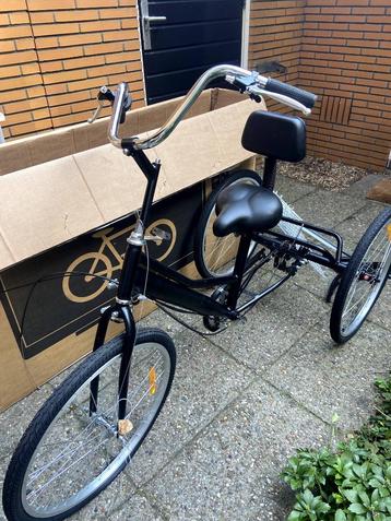 NIEUWE Driewieler voor Volwassenen, incl. Rugsteun en mandje beschikbaar voor biedingen