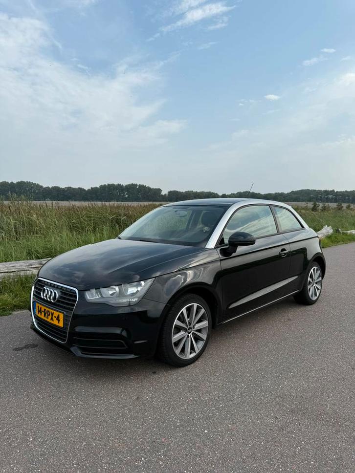 Audi A1 1.4 Tfsi 90KW 2011 Zwart nu of nooit 6500,00, Auto's, Audi, Particulier, A1, Bluetooth, Cruise Control, Navigatiesysteem