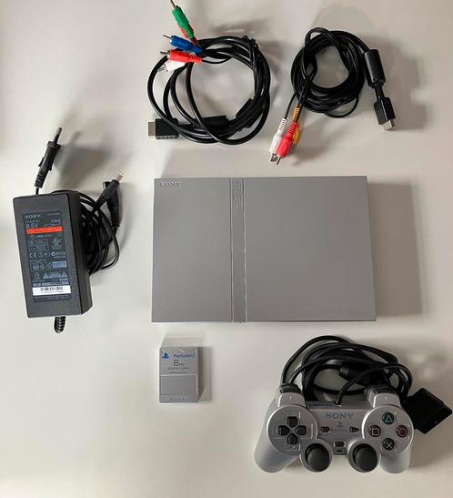 Playstation 2 slim met toebehoren, Spelcomputers en Games, Spelcomputers | Sony PlayStation 2, Zo goed als nieuw, Slim, Zilver