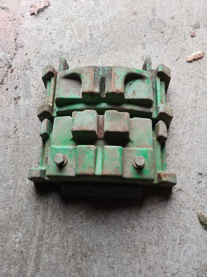 Deutz  en DX onderdelen velgen en banden 30 inch, Zakelijke goederen, Agrarisch | Onderdelen | Banden, Velgen en Assen, Ophalen