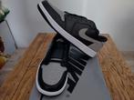 Nike air jordan 1 low shadow 42.5 NOT dunk sb max 90 kayano, Zwart, Nieuw, Ophalen of Verzenden, Sneakers of Gympen