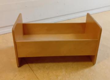 Babypop bedje beschikbaar voor biedingen