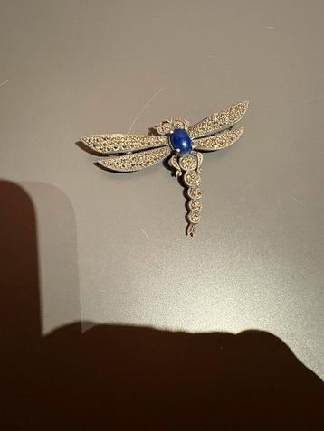 Vintage Libelle Broche met Blauw Cabochon en Marcasietstenen beschikbaar voor biedingen