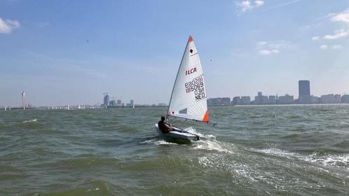 Laser 4.7 / ILCA 4, Watersport en Boten, Open zeilboten, Gebruikt, Laser, 3 tot 6 meter, Polyester, Geen motor, Overige brandstoffen