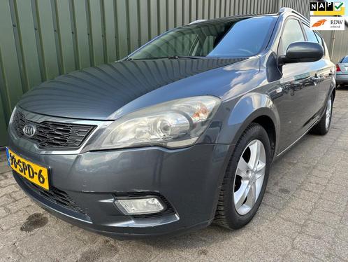 Kia Cee'd Sporty Wagon 1.4 CVVT Navigator Plus Pack Nieuwe a, Auto's, Kia, Bedrijf, Te koop, (Pro) Cee d, ABS, Achteruitrijcamera