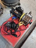 Elektrische Trailerlier - Nette Staat boottrailer, Watersport en Boten, Ophalen, Zo goed als nieuw