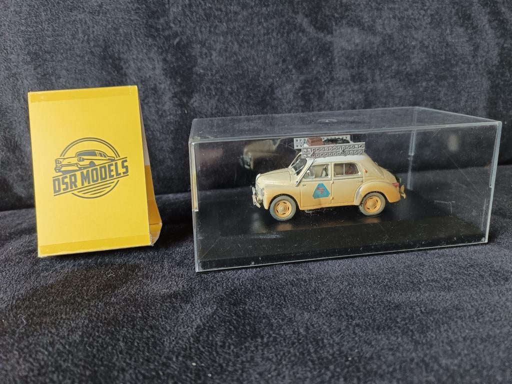 1:43 Renault 4CV, Hobby en Vrije tijd, Modelauto's | 1:43, Overige merken, S, Auto, R