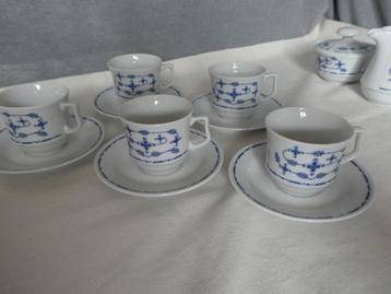 Jlmenau Graf von Henneberg Blau Saks mokka servies beschikbaar voor biedingen