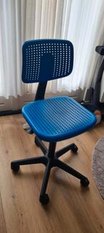 Blauwe kinder bureaustoel ikea, Ophalen of Verzenden, Gebruikt, Blauw, Bureaustoel
