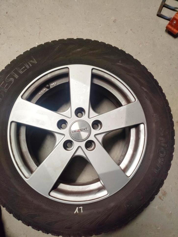 Dezent velgen met winterbanden 16 inch steekmaat 5 x 114,3, Auto-onderdelen, Banden en Velgen, Velg(en), Winterbanden, 16 inch