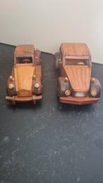 2 houten oldtimers, Hobby en Vrije tijd, Modelauto's | 1:18, Ophalen of Verzenden, Zo goed als nieuw, Motor, Overige merken