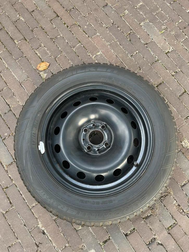 FIAT 500 Winterbanden met Velgen 4x - 15 inch, Auto-onderdelen, Banden en Velgen, Banden en Velgen, Winterbanden, 16 inch, Overige