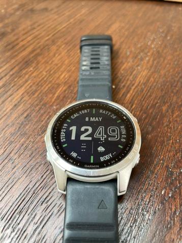 Garmin Fenix 7s beschikbaar voor biedingen