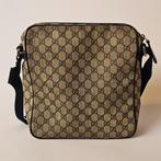 Gucci GG Supreme Bag Blauw Canvas, Gucci, Gebruikt, Support@gucci.com, 30 Avenue Montaigne
75008 Paris