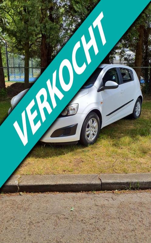 Chevrolet Aveo 1.4 LT 5 deurs Airco, groot navigatiesysteem, Auto's, Chevrolet, Bedrijf, Te koop, Aveo, ABS, Airbags, Airconditioning