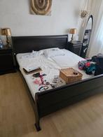 2-persoons bed gratis met nachtkastjes, Ophalen, 200 cm of meer, Klassiek, Met hangruimte