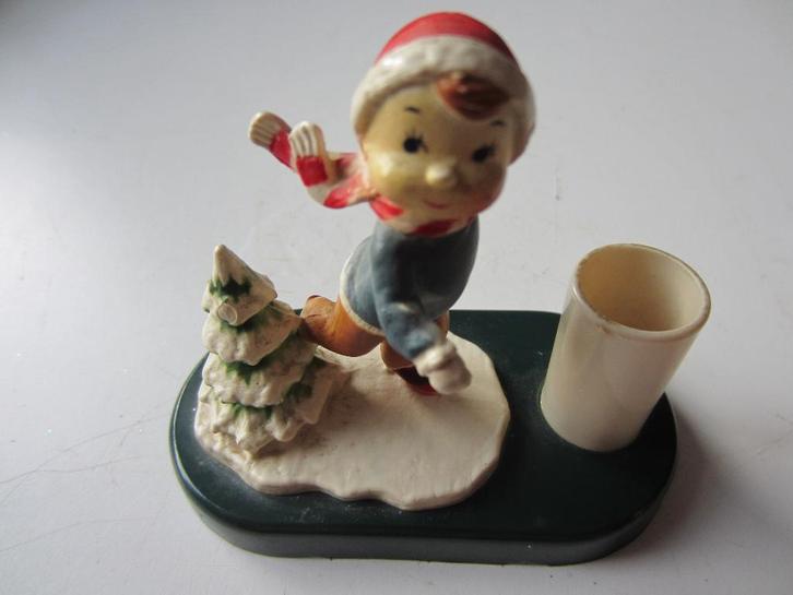 oude kerstversiering tafereeltje van schaatsende jongen, Diversen, Kerst, Gebruikt, Ophalen of Verzenden