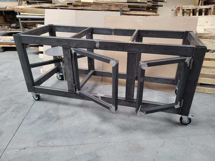 Stalen buitenkeuken zelf af te maken. Voor alle Kamado's !, Tuin en Terras, Buitenkeukens, Nieuw, Houtskool, Vrijstaand, Ophalen