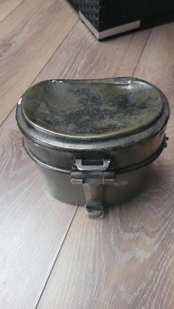 militair voedsel container beschikbaar voor biedingen