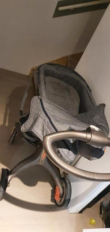 stokke kinderwagen beschikbaar voor biedingen