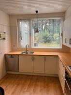 Keuken met vaatwasser, oven, koelkast en koken boiler, Ophalen of Verzenden, Gebruikt, 50 tot 75 cm, 200 cm of meer