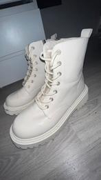 Winter Schoenen - Vrouwen/Meisjes, Kleding | Dames, Schoenen, Ophalen, Beige, Snowboots, Gedragen