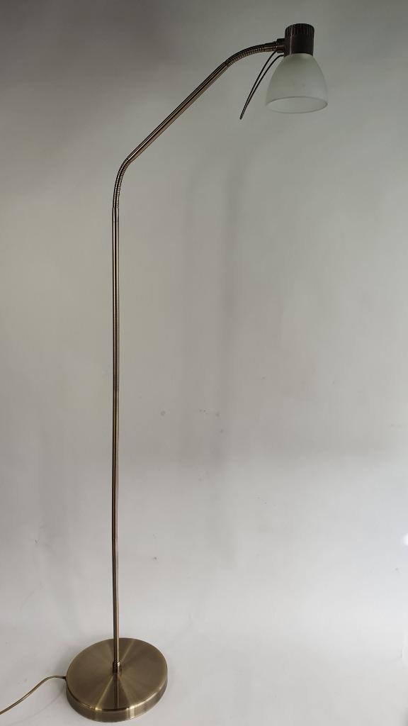 Messing vloerlamp met buigbare halogeen spot. 130 cm. S35, Huis en Inrichting, Lampen | Vloerlampen, Gebruikt, Ophalen of Verzenden