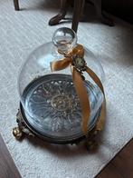 Glazen Stolp met Decoratieve Voet, Huis en Inrichting, Woonaccessoires | Schalen en Manden, Schaal, Rond, Ophalen of Verzenden