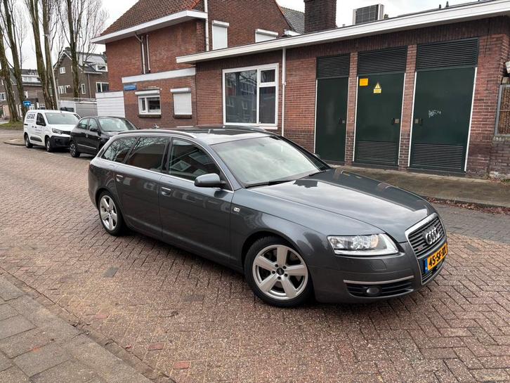 Audi A6 3.2 FSI Avant - 4x4 - winterbanden - BT - 12m APK, Auto's, Audi, Particulier, A6, 4x4, ABS, Airbags, Airconditioning, Bluetooth