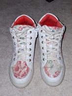 Mooie, gebloemde damessneakers. Maat 39, Kleding | Dames, Ophalen of Verzenden, Zwart