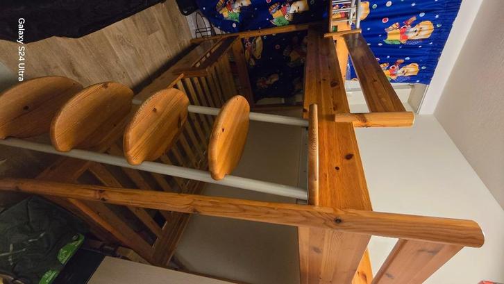 Stevig en net gebruikt stapelbed, Kinderen en Baby's, Kinderkamer | Stapelbedden en Hoogslapers, Gebruikt, Stapelbed, Ophalen