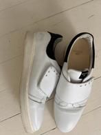 Nubbik sneakers zgan, Kleding | Dames, Schoenen, Ophalen, Zo goed als nieuw, Sneakers of Gympen
