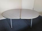 Ovale inklapbare campingtafel van128 x 90 cm., Ophalen, Gebruikt, Campingtafel