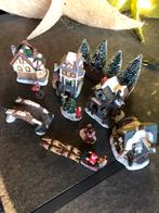 Klein kerst dorp met accessoires, Diversen, Kerst, Ophalen of Verzenden, Zo goed als nieuw