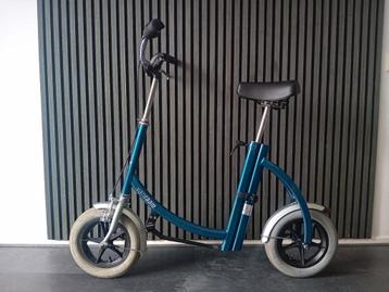 Zeer goede loopfiets, loophulp van Van Raam voor volwassenen beschikbaar voor biedingen